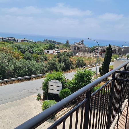 Eden Heights Sea View Apartment 203 - By Imh Travel & Tours Пафос Экстерьер фото