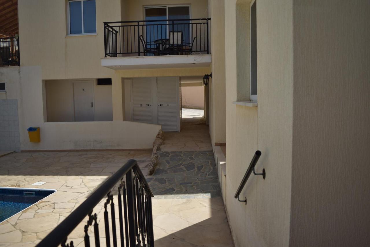 Eden Heights Sea View Apartment 203 - By Imh Travel & Tours Пафос Экстерьер фото